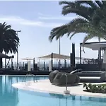 Apartament Beachfront