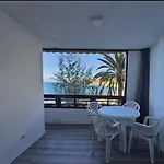 Beachfront * Паталавака